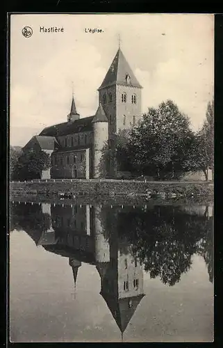 AK Hastière, L`église