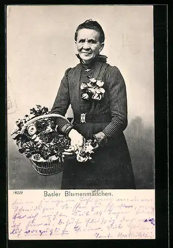 AK Basel, Basler Blumenmädchen mit Korb voller Blüten