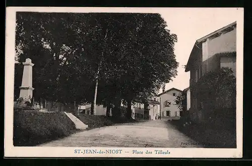 AK St-Jean-de-Niost, Place des Tilleuls