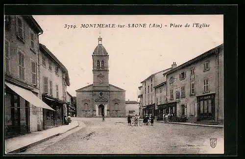 AK Montmerle-sur-Saone, Place de l`Eglise