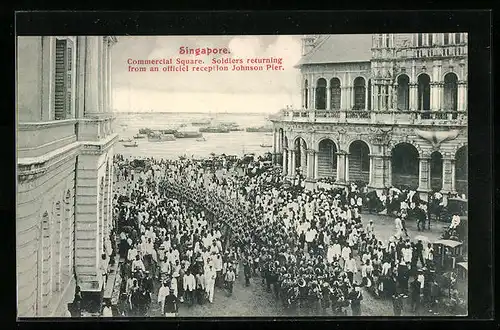 AK Singapore, Commercial Square, Soldiers returning from an officiel reception Johnson Pier