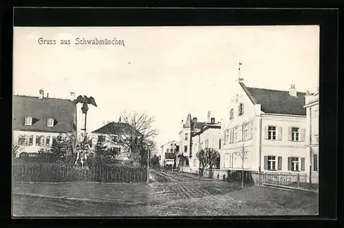 AK Schwabmünchen, Strassenpartie mit Denkmal