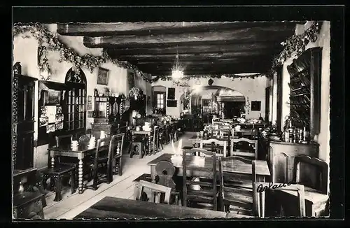 AK Pérouges, Ostellerie du Vieux Pérouges, La grande salle