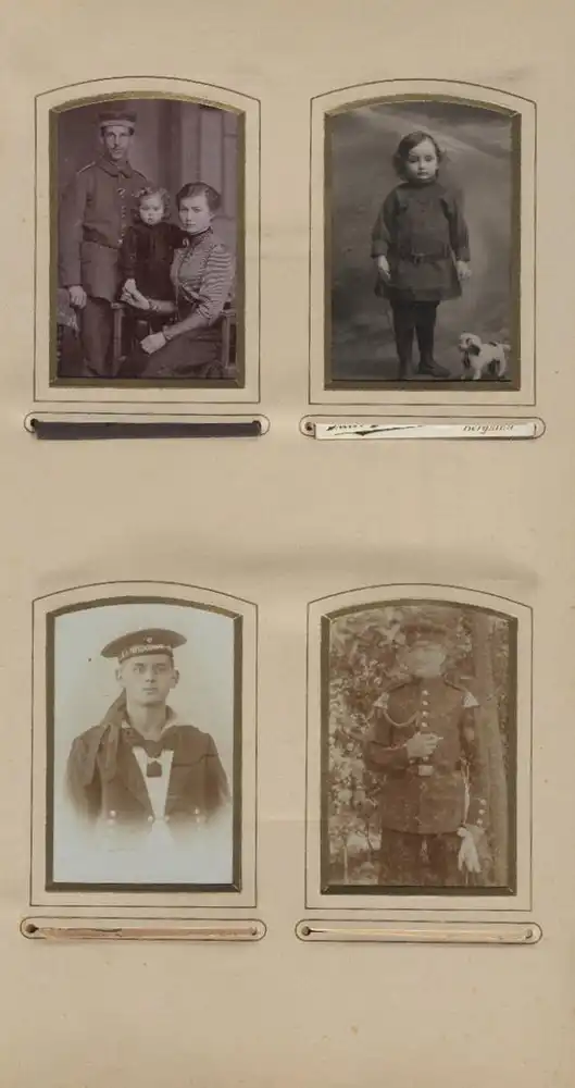 Fotoalbum mit 39 Fotografien Polizei Mylau i. V., 25 jähr. Dienstjubiläum, Wachtmeister, Uniform, Orden, EK, Pickelhaube 24
