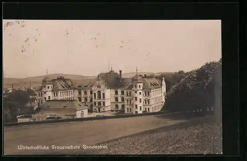 AK Gnadenfrei, Wirtschaftliche Frauenschule