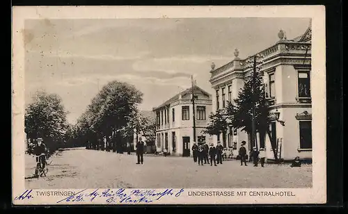 AK Twistringen, Lindenstrasse mit Central-Hotel