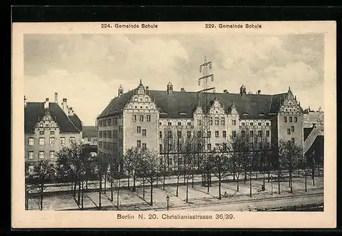 AK Berlin-Wedding, Gemeinde-Schulen 224 und 229, Christianiastrasse 36-39 (Osloer Strasse)