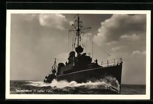 AK Torpedoboot in voller Fahrt, Kriegsmarine
