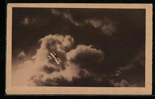 AK Doppeldeckerflugzeuge in den Wolken