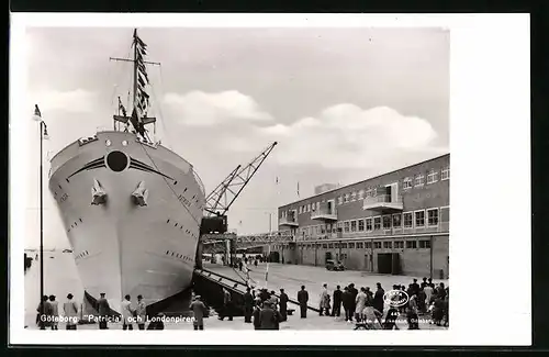 AK Göteborg, Patricia och Londonpiren, Passagierschiff