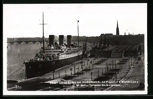 AK Bordeaux, Port Autonome, La Paquebot Massilia, Passagierschiff