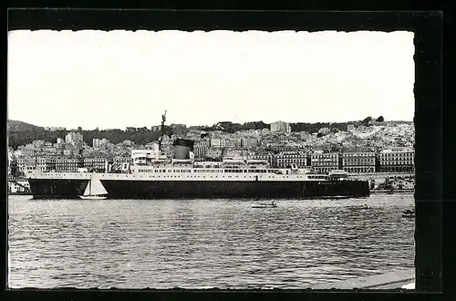 AK Alger, Depart du courier Le Ville d`Oran, Passagierschiff