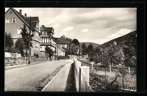 AK Steinbach-Hallenberg /Th., Arzbergstrasse mit Hallenburg