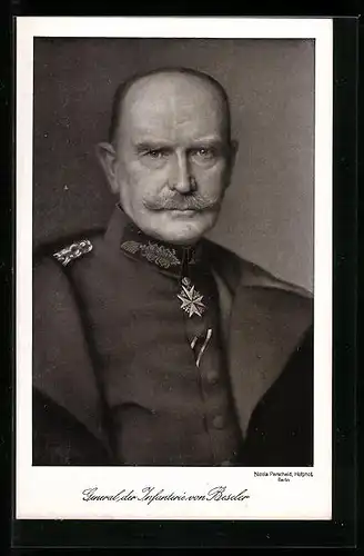 AK Heerführer General der Infanterie von Beseler, Portrait in Uniform mit Mantel
