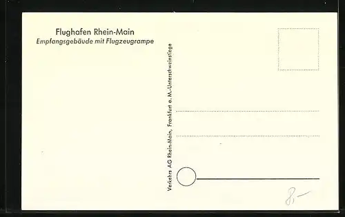 AK Frankfurt a. M., Flughafen Rhein-Main mit Empfangsgebäude und Flugzeugrampe