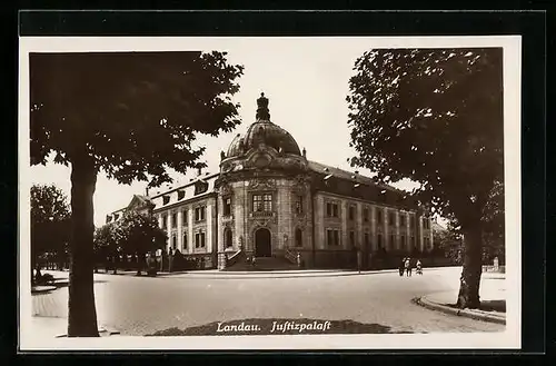 AK Landau, Strassenpartie mit Justizpalast