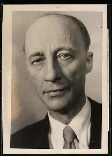 Fotografie Portrait Johannes Dieckmann, Präsident der Volkskammer der DDR