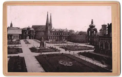 Fotografie Römmler & Jonas, Dresden, Ansicht Dresden, Blick auf den Zwinger mit der Sophienkirche