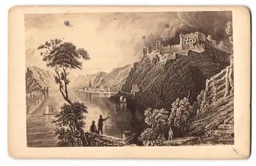 Fotografie unbekannter Fotograf, Ansicht St. Goar, Blick auf das Schloss Rheinfels und Teilansicht des Ortes