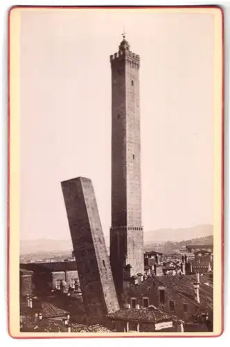 Fotografie Gran Raccolta, Bologna, Ansicht Bologna, Blick auf die zwei schiefen Türme