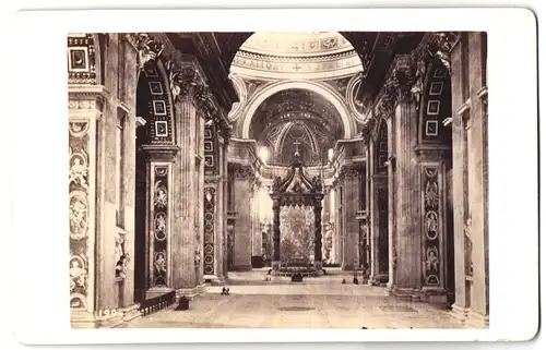 Fotografie Enrico Verzaschi, Roma, Ansicht Vatikanstadt, S. Pietro in Vaticano, Innenansicht