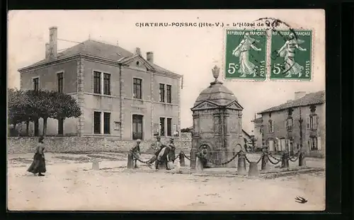 AK Chateau-Ponsac, L`Hôtel de Ville