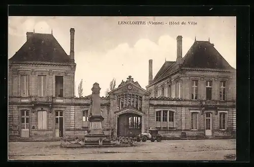 AK Lencloitre, Hotel de Ville