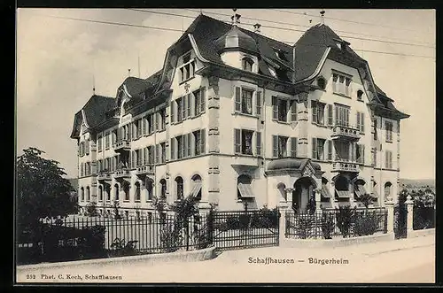 AK Schaffhausen, Strasse am Bürgerheim