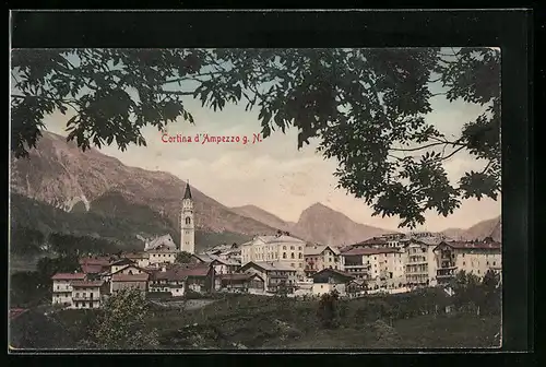 AK Cortina d`Ampezzo, Ortsansicht mit Gebirgskette