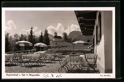 AK Brannenburg /Obb., Bergwirtschaft und Cafè St. Margarethen mit Blick zur Kirche
