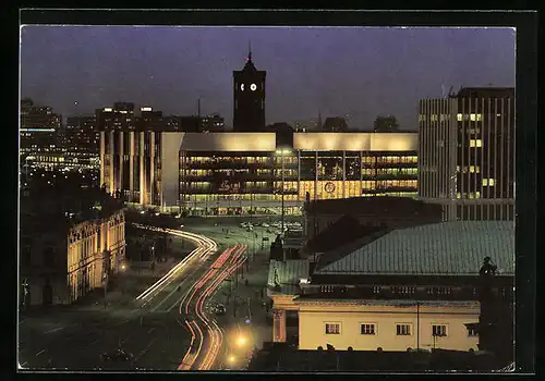 AK Berlin, Blick zum Palast der Republik bei Nacht