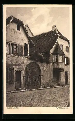AK Wasselnheim, Strassenpartie mit alten Gebäuden