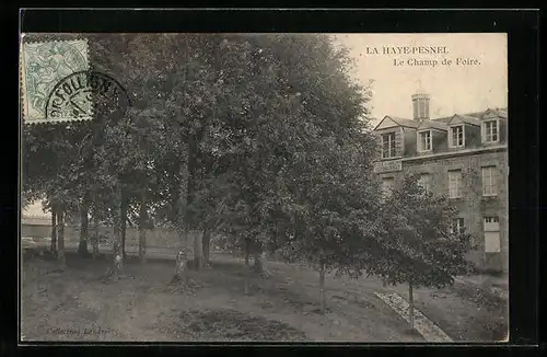 AK La Haye-Pesnel, Le Champ de Foire
