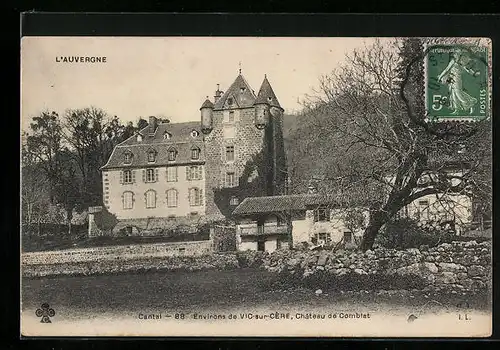 AK Vic-sur-Cere, Chateau de Comblat