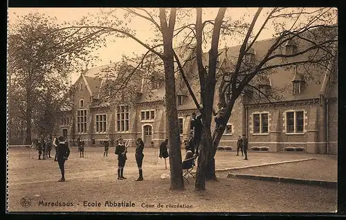 AK Maredsous, Ecole Abbatiale, Cour de récréation