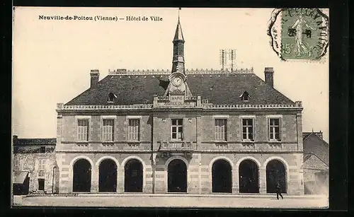 AK Neuville-de-Poitou, Hotel de Ville