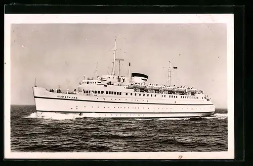 AK Bundesbahn-Hochsee-Fährschiff Deutschland auf hoher See