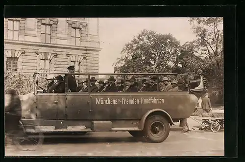 AK München, Münchener Fremden Rundfahrten, Autobus