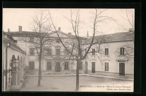 AK Montluel, L`Hôtel de Ville et la Caisse d`Epargne