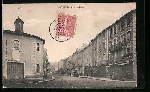 AK Lagnieu, Rue des Cafés, Strassenpartie
