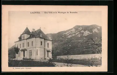 AK Lagnieu, Une Villa et la Montagne de Bramafan