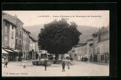 AK Lagnieu, Place d`Armes et la Montagne de Bramafan