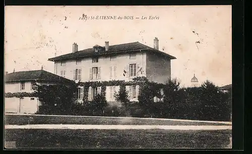 AK St-Étienne-du-Bois, Les Ecoles