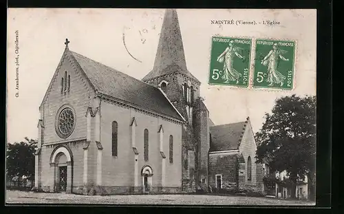 AK Naintré, L`Eglise