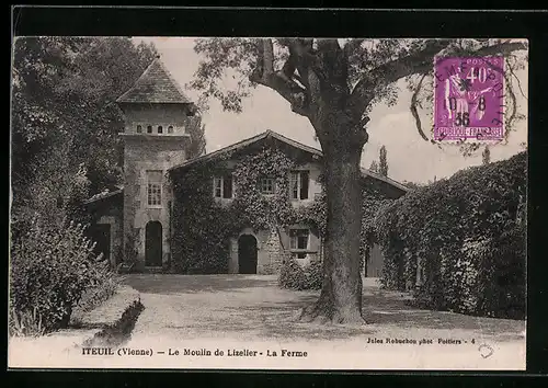 AK Iteuil, Le Moulin de Lizelier, La Ferme