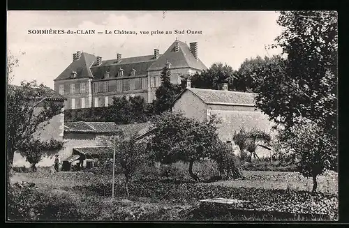 AK Sommières-du-Clain, Le Château, vue prise au Sud Ouest