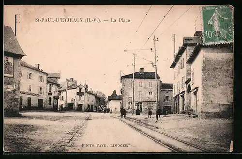 AK St-Paul-d`Eyjeaux, La Place