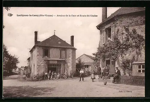 AK Ladignac-le-Long, Avenue de la Gare et Route St-Nicolas