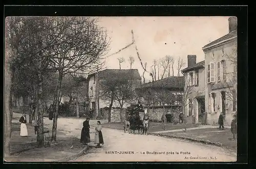 AK Saint-Junien, Le Boulevard près la Poste