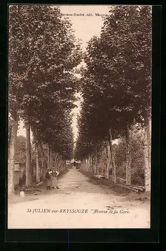AK St-Julien-sur-Reyssouze, Avenue de la Gare